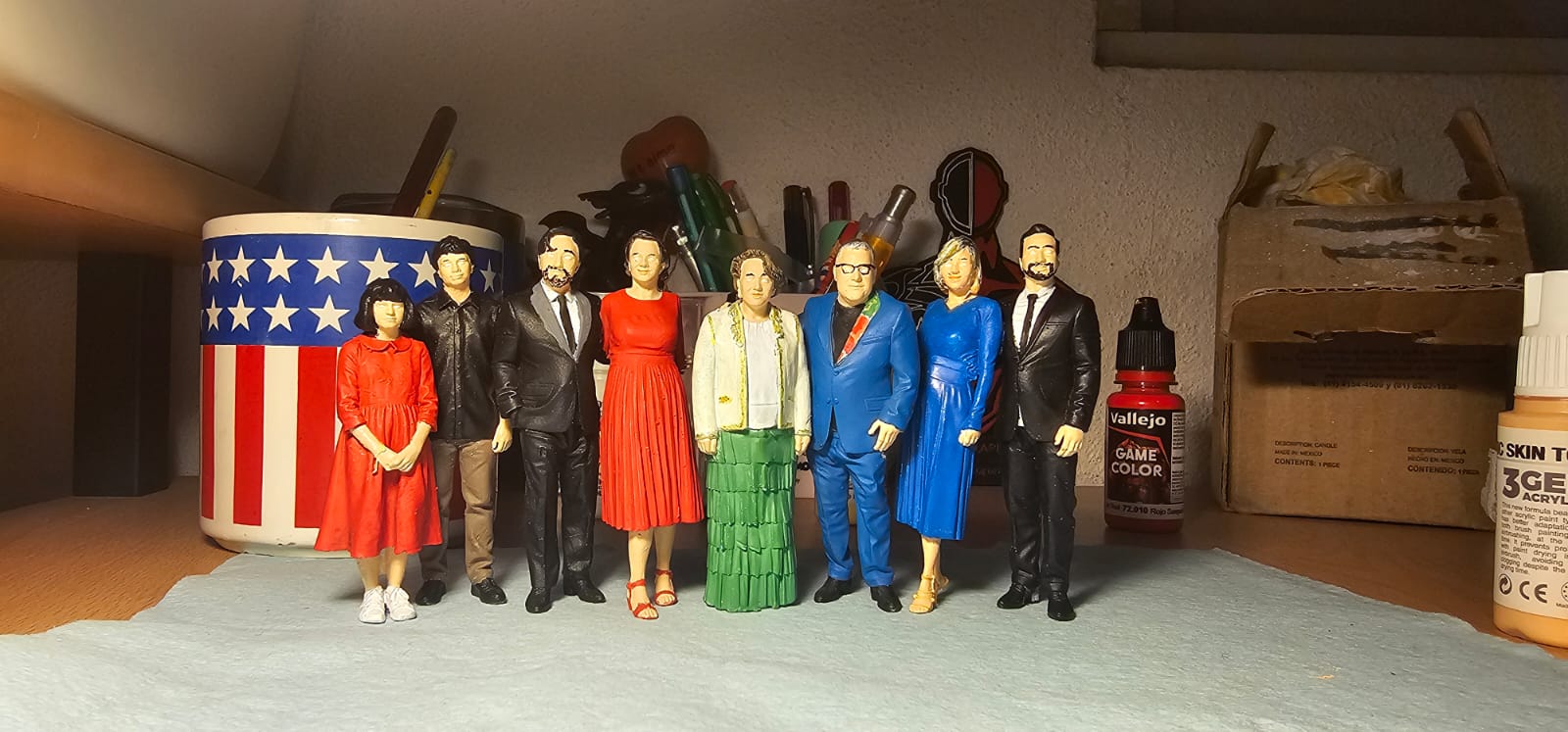 Figura personalizada de personas creada en impresión 3D
